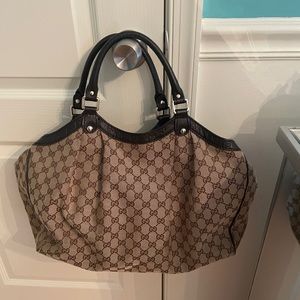Gucci shoulder bag